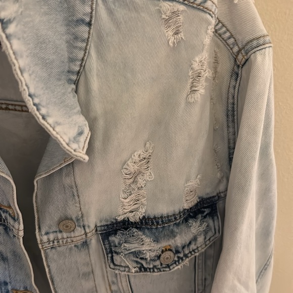 Free People -We The Free Denim Jacket - Picture 3 of 7